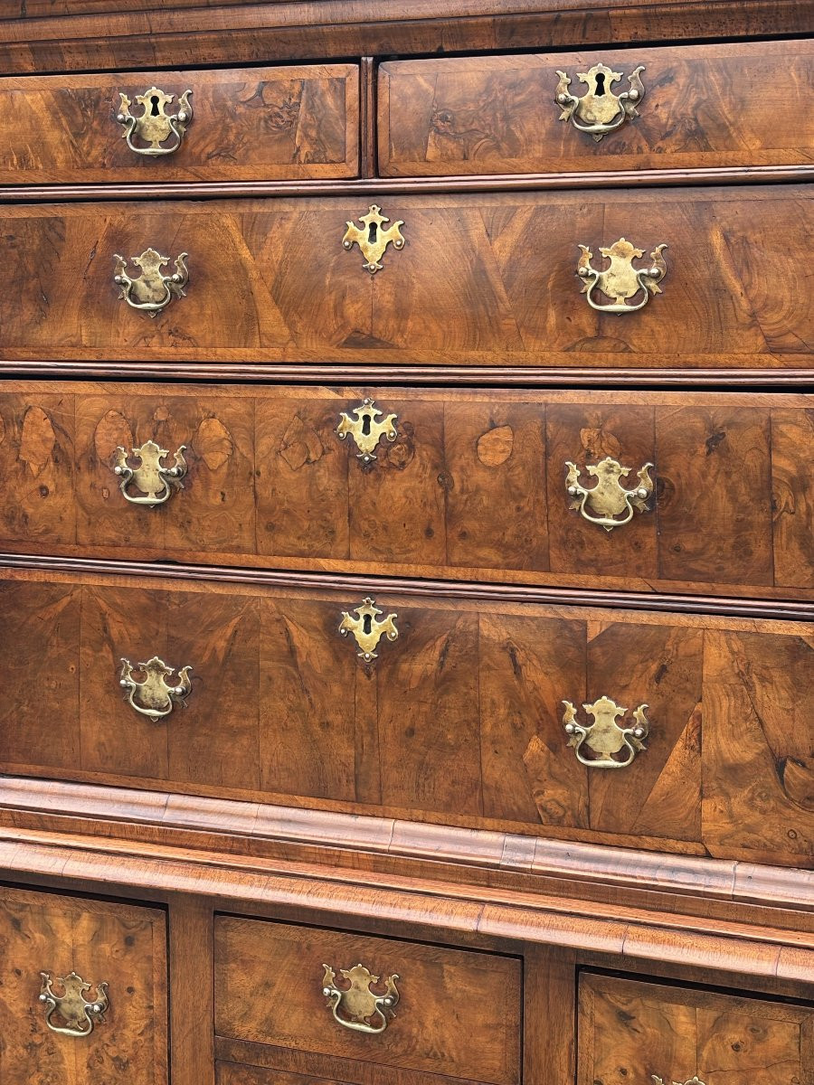 Early 18th Century Queen Anne Period Burr Walnut Chest-on-stand-photo-5