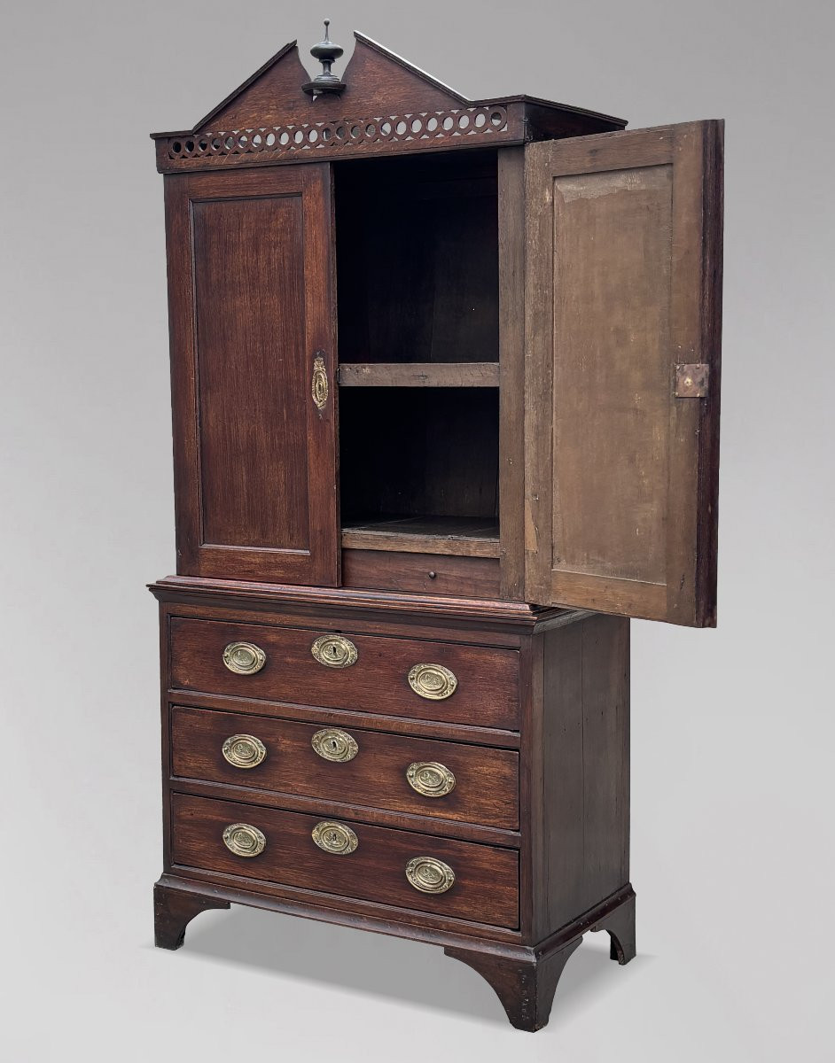 18th Century George III Period Oak Housekeeper's Cupboard-photo-1