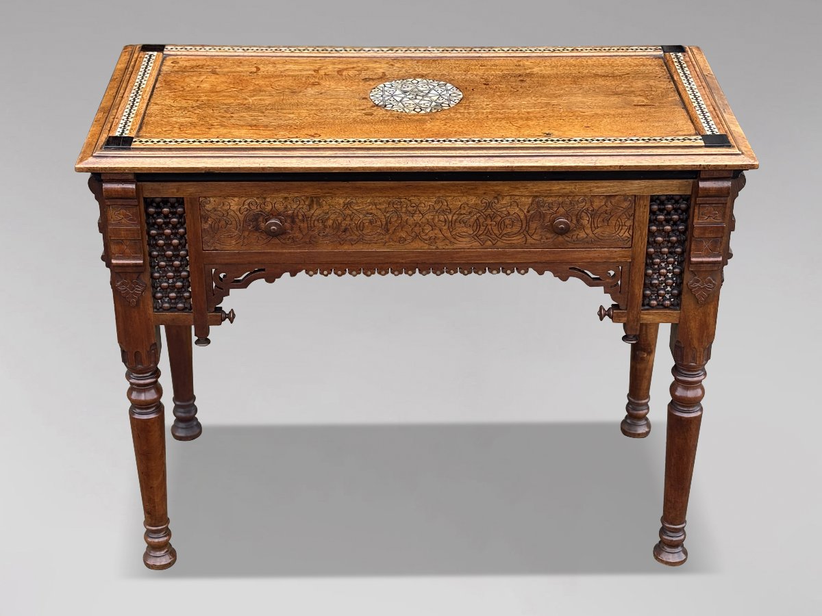 19ème Siècle, Table Mauresque en Noyer, Mouvement Aesthétique-photo-2
