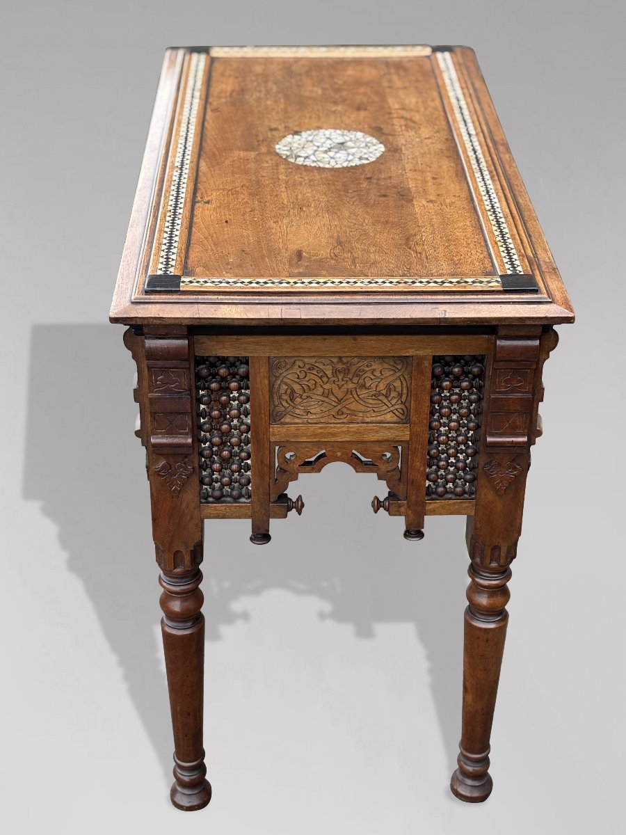 19ème Siècle, Table Mauresque en Noyer, Mouvement Aesthétique-photo-5