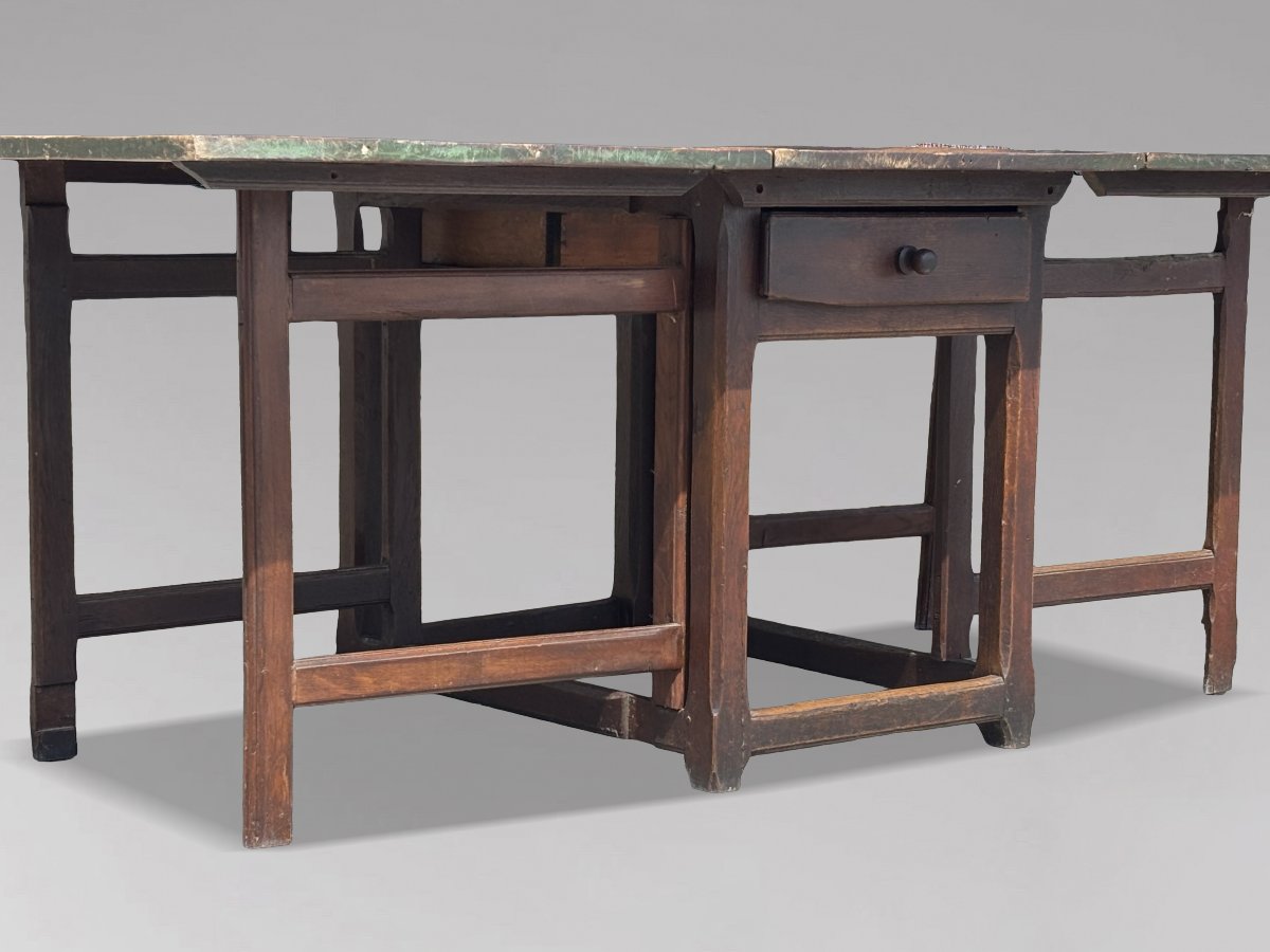 19th Century Swedish Green Painted Top Drop-leaf Dining Table-photo-5