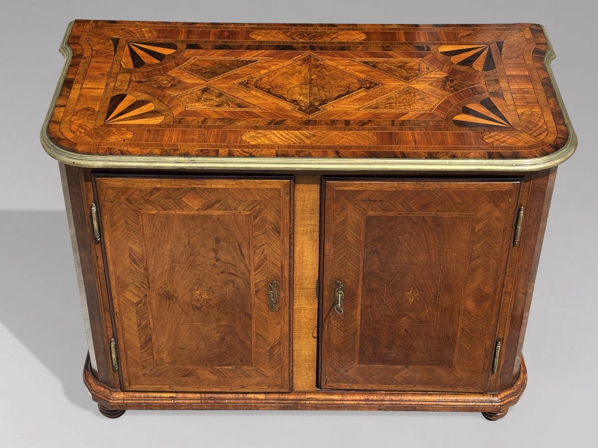 18th Century Maltese Walnut Specimen Wood Marquetry Cabinet-photo-4
