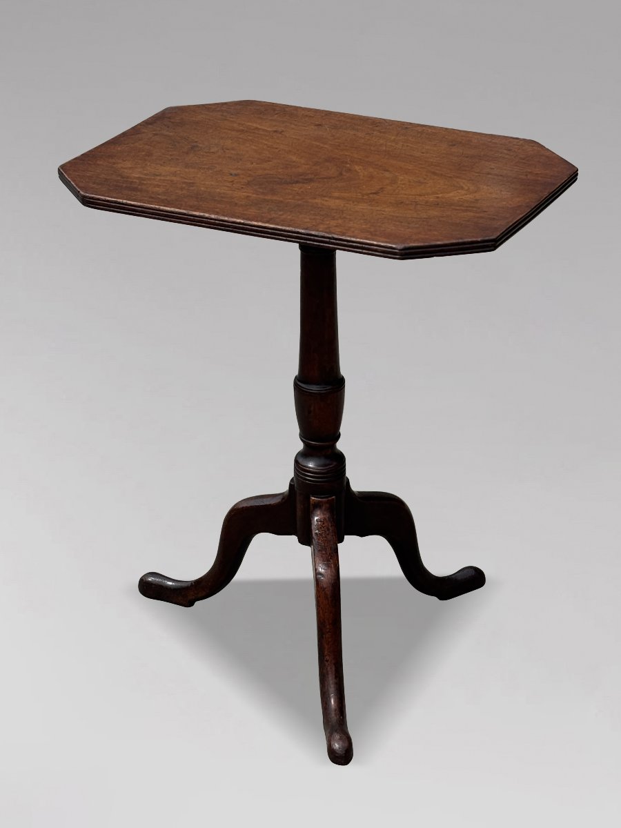 18th-century George III Period Octagonal Mahogany Tripod Table-photo-2