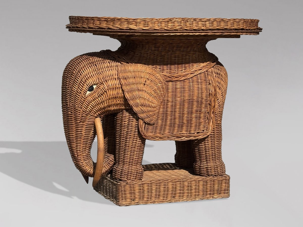 1970s Italian Hand-woven Wicker Elephant Side Table