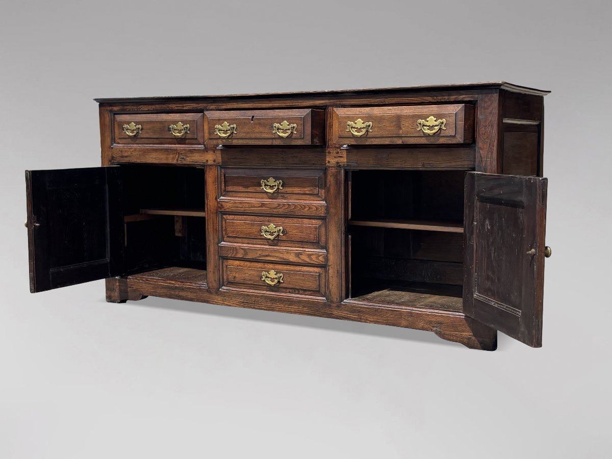 18th Century George II Period Oak Dresser Base Cupboard-photo-7