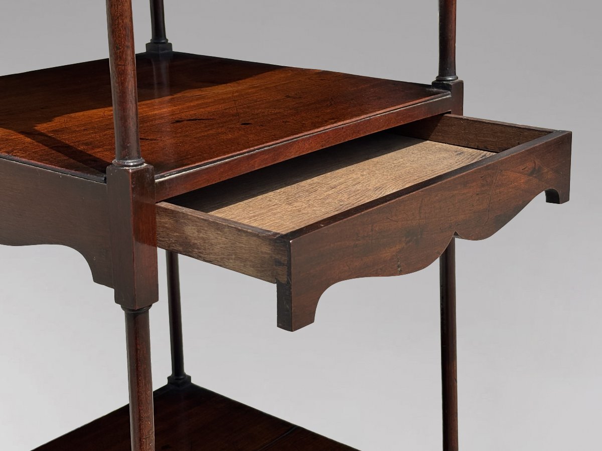 18th-century George III-period Mahogany Whatnot By Gillows-photo-2
