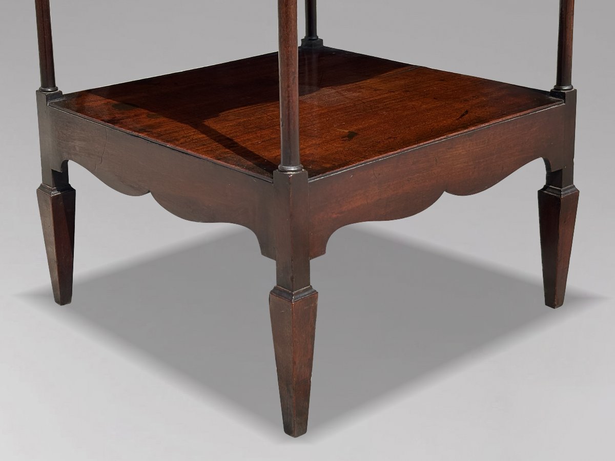 18th-century George III-period Mahogany Whatnot By Gillows-photo-3