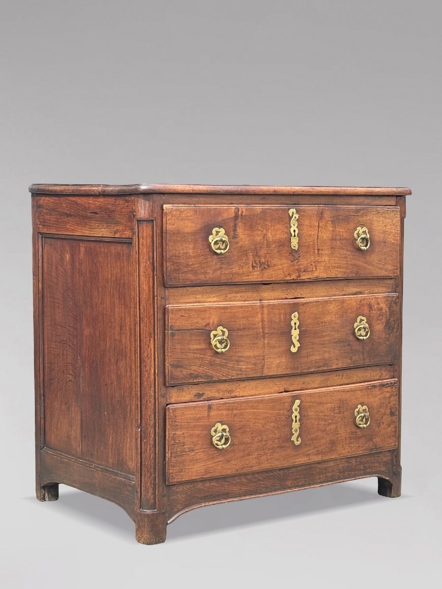 17ème Siècle, Commode Provinciale Française en Noyer-photo-2
