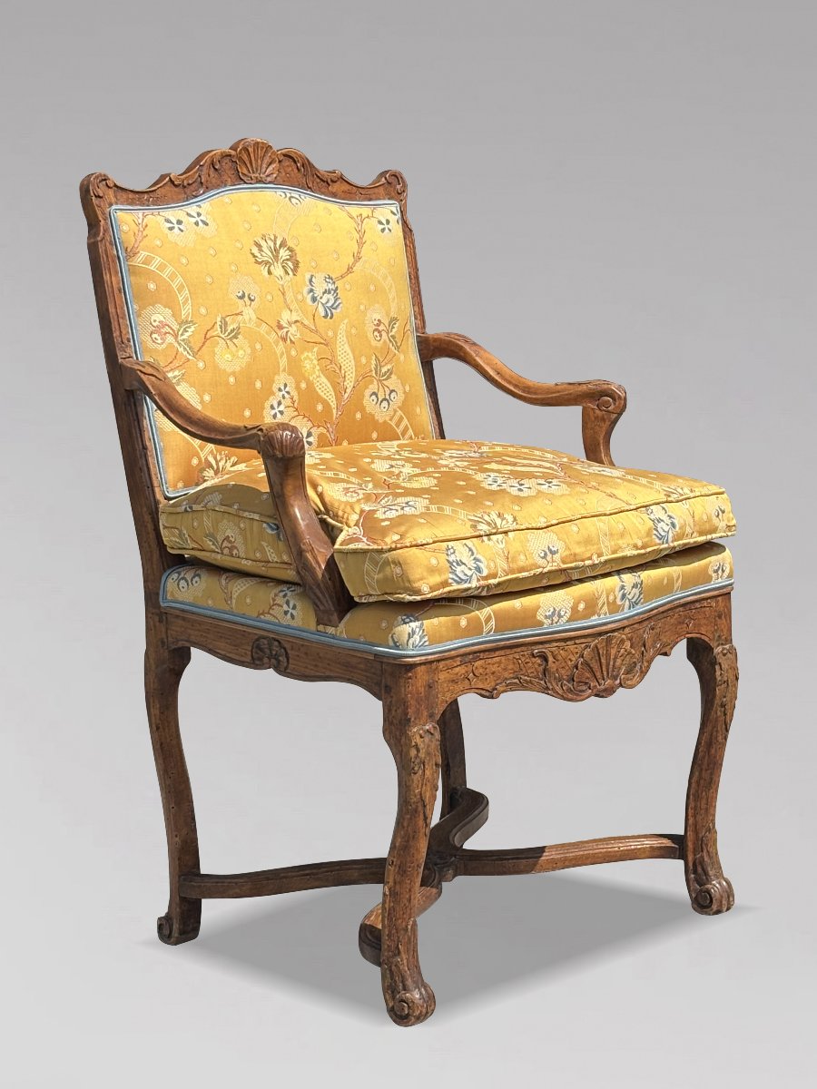 18th-century French Carved Walnut Armchair