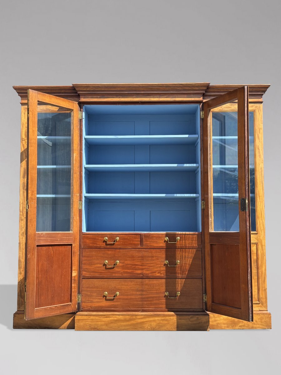 19ème Siècle, Bibliothèque à Quatre Portes en Noyer de Style Louis-Philippe -photo-3
