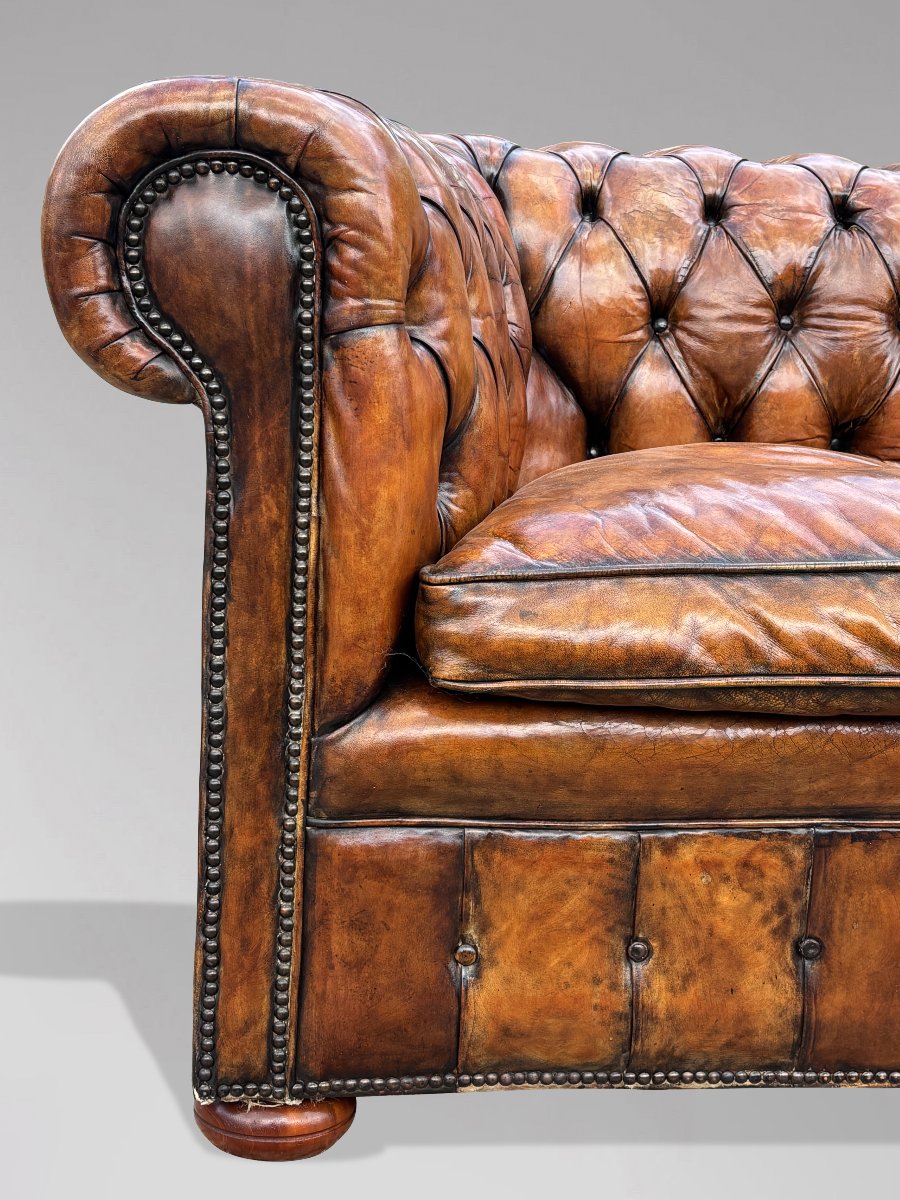 19th-century Victorian-period Brown Leather 3-seater Chesterfield Sofa-photo-1