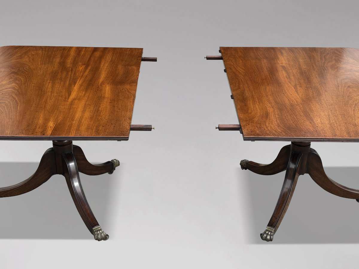 Early 19th-century Georgian Mahogany Twin-pillar Dining Table-photo-3