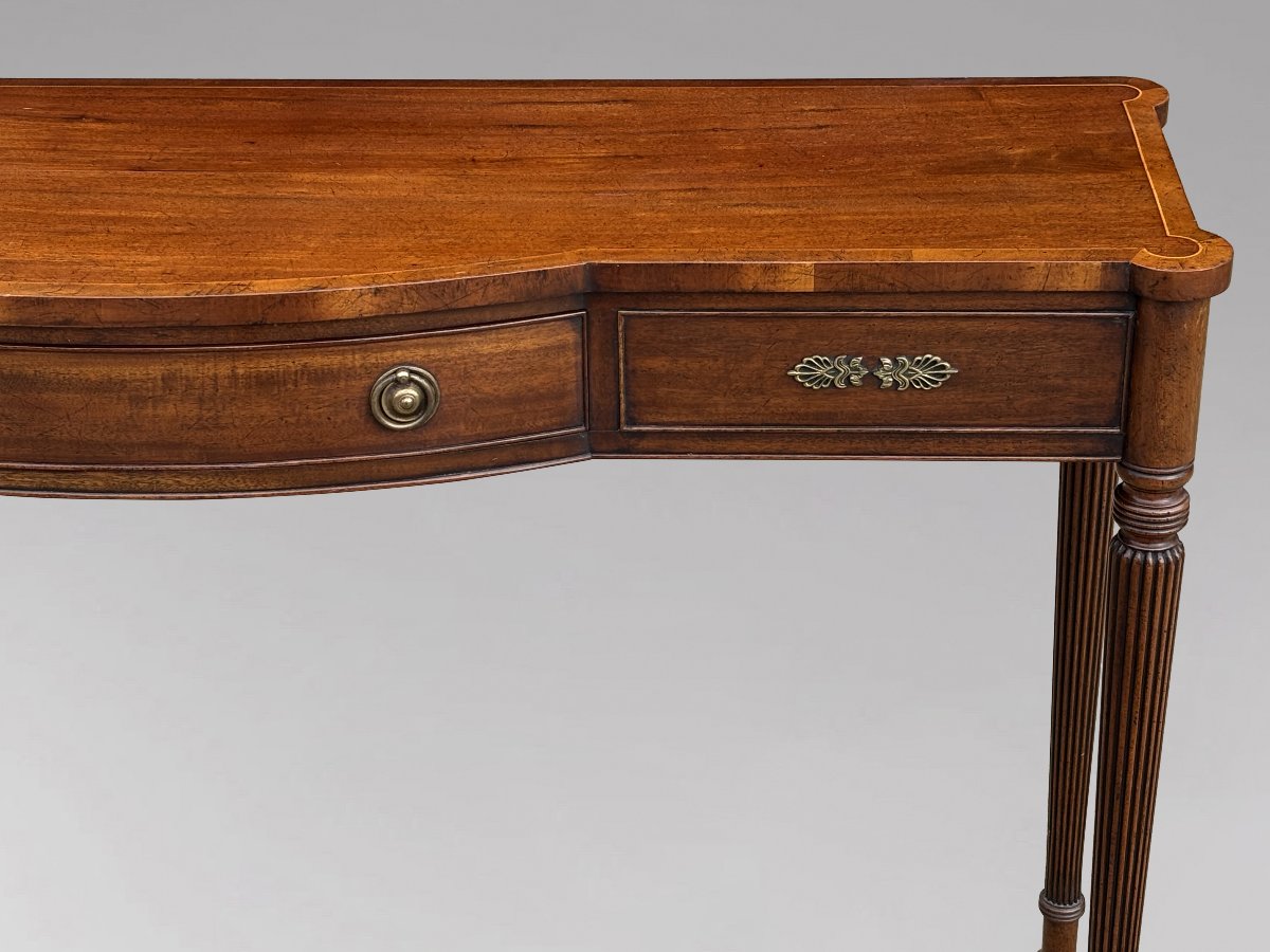 Mid-20th-century Mahogany Console Table By Arthur Brett & Sons-photo-4
