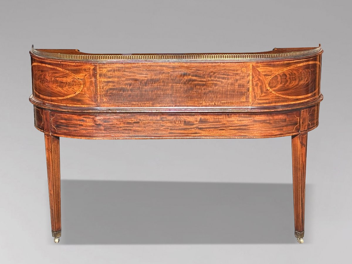 18ème Siècle, Bureau Carlton House en Acajou d’Époque George III-photo-1