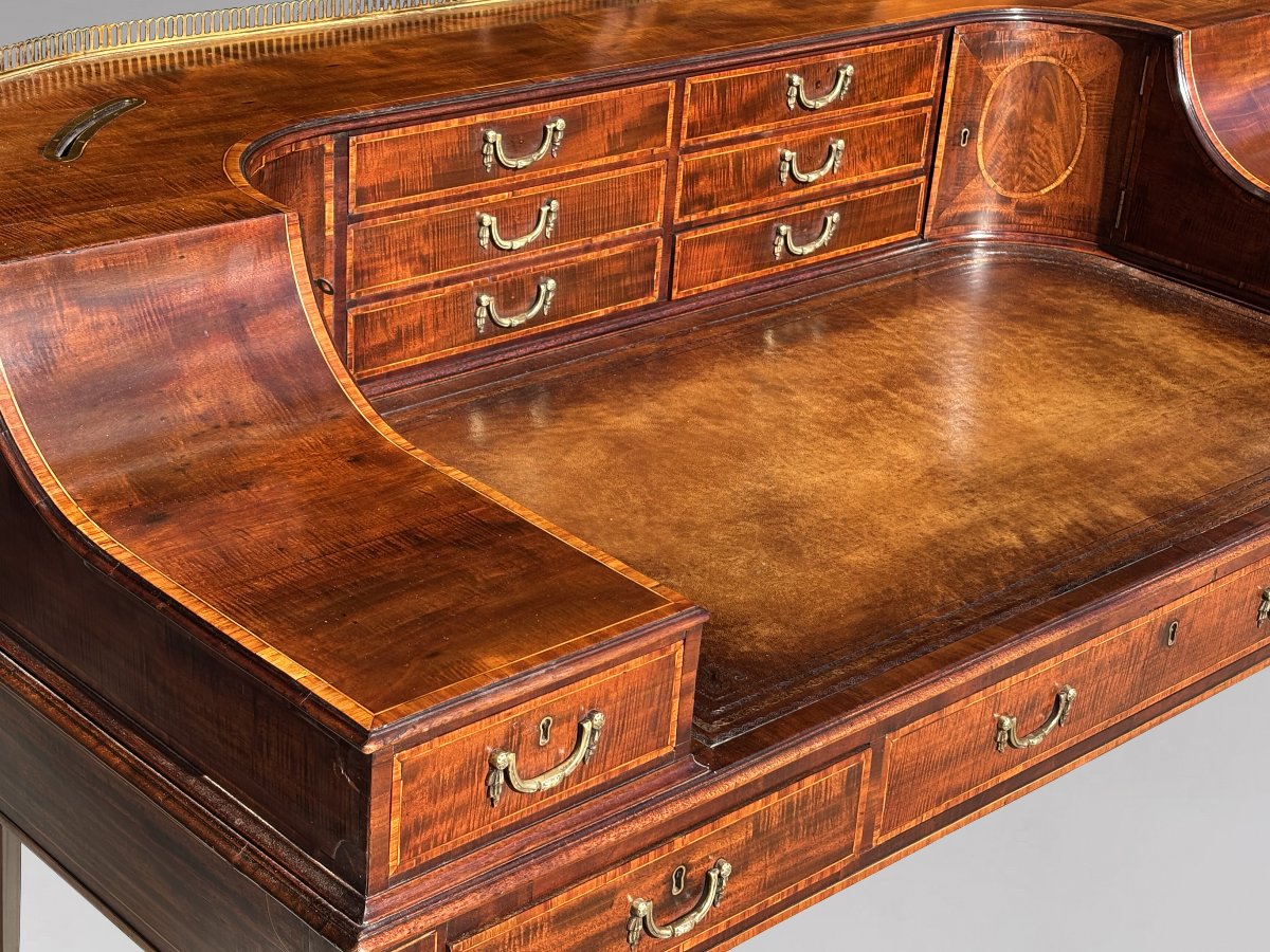 18ème Siècle, Bureau Carlton House en Acajou d’Époque George III-photo-4