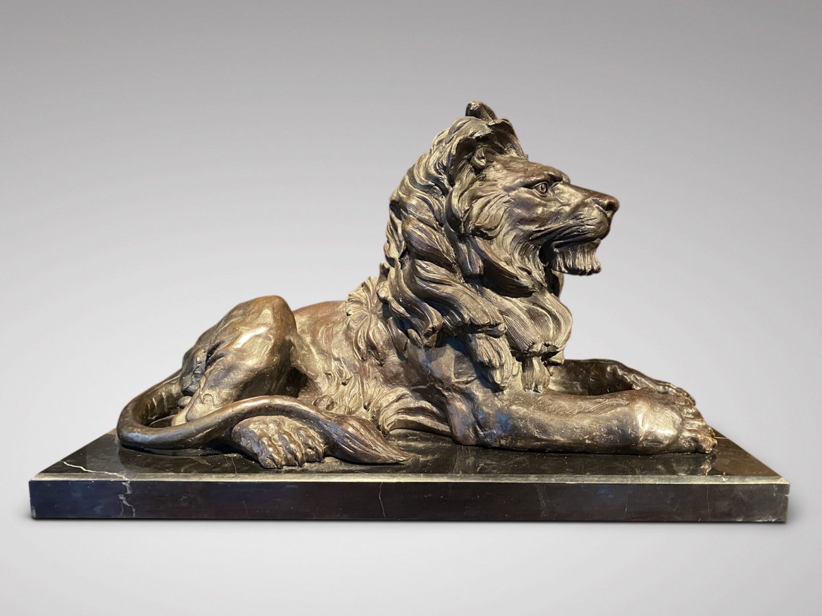 20ème Siècle, Grand Lion En Bronze Signé Barye 