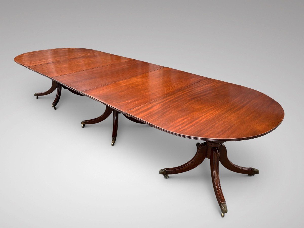19c Large 3 Pillar Solid Mahogany Dining Table-photo-2