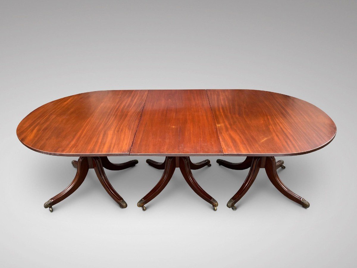 19c Large 3 Pillar Solid Mahogany Dining Table-photo-4