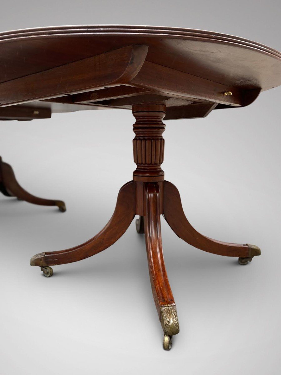 19c Large 3 Pillar Solid Mahogany Dining Table-photo-4
