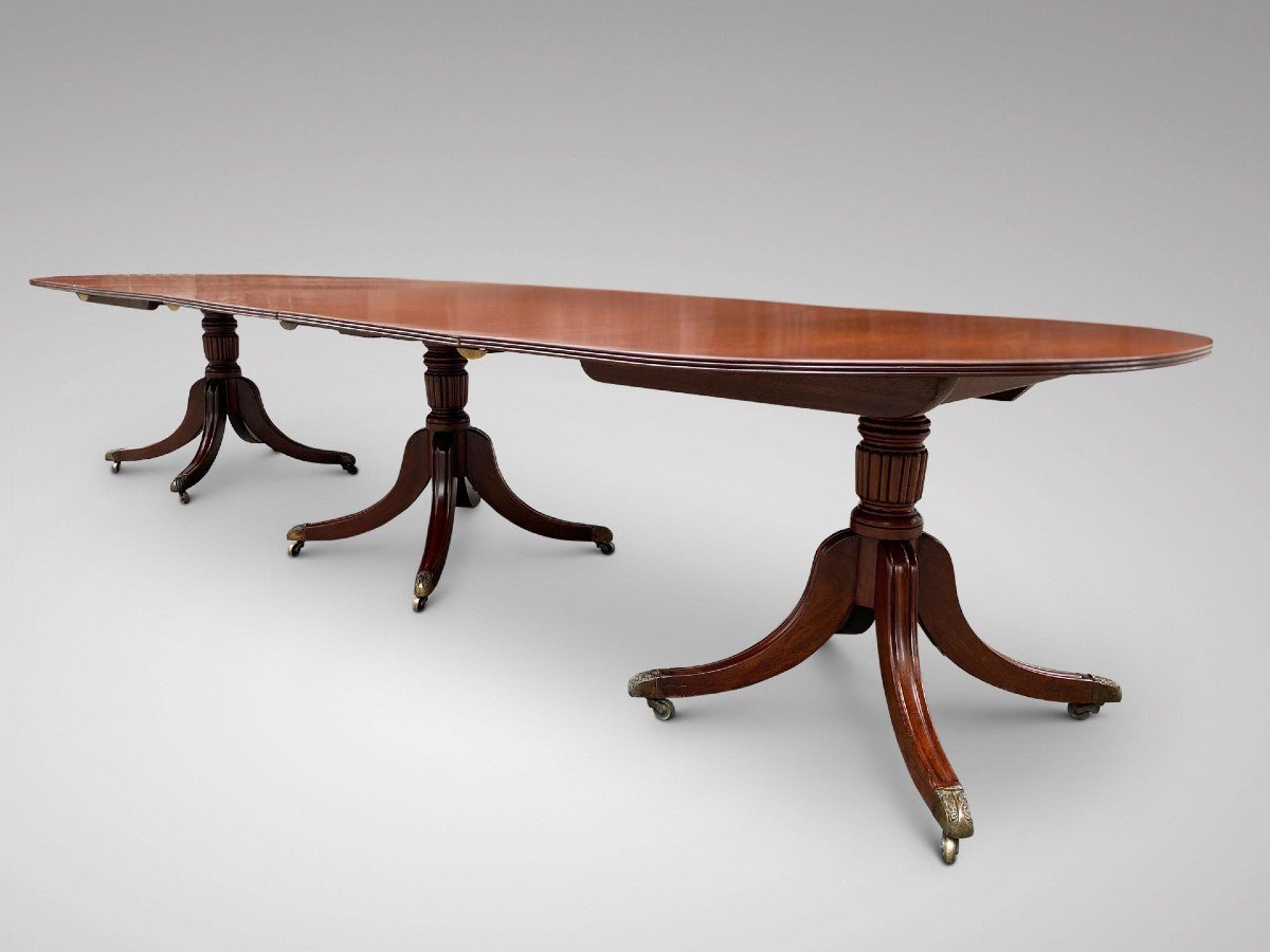 19c Large 3 Pillar Solid Mahogany Dining Table-photo-5
