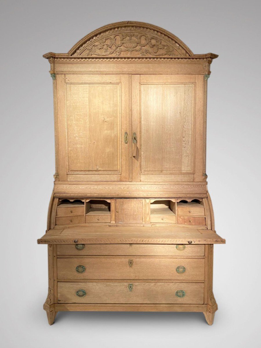 19c Dutch Oak Cabinet-photo-4