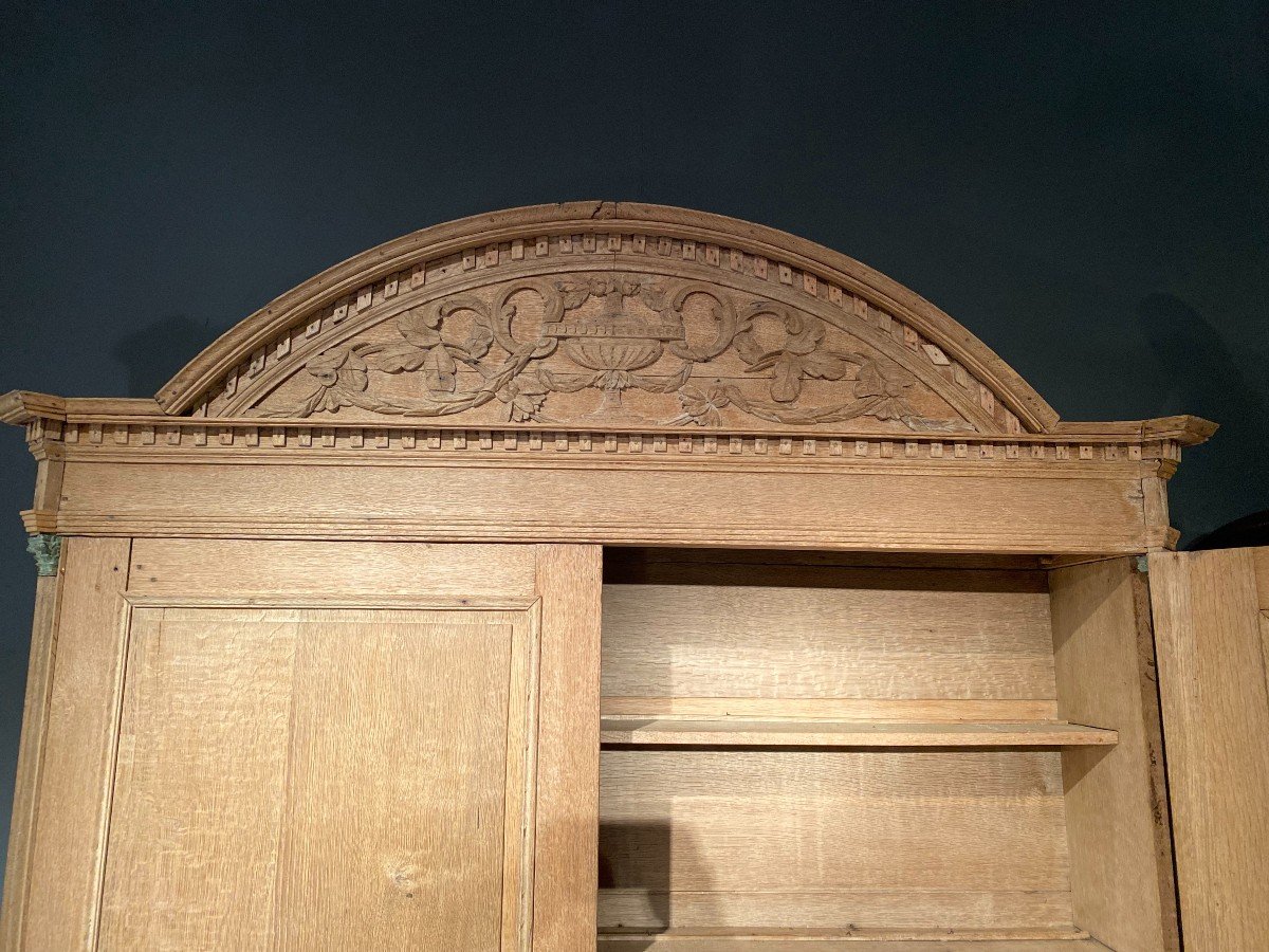 19c Dutch Oak Cabinet-photo-1