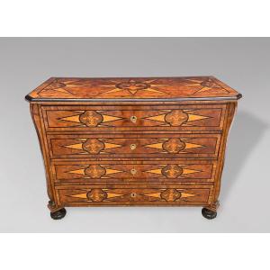 18th Century Italian Marquetry Chest Of Drawers