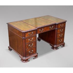 19th Century Chippendale Style Mahogany Pedestal Desk