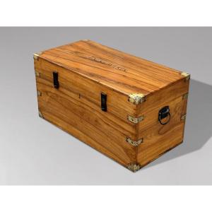19ème siècle,  Malle de Voyage en Bois de Camphre 