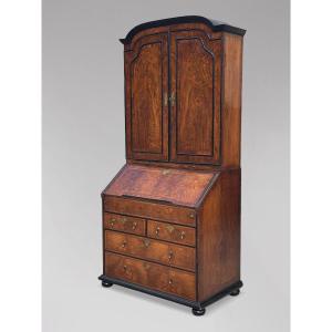Early 18th Century George I Period Walnut Desk Bookcase