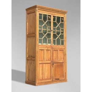 Early 19th Century Georgian Pine Country House Cabinet