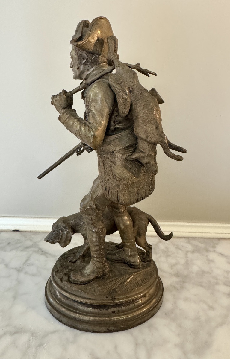 Chasseur en bronze signé Dubucand-photo-1