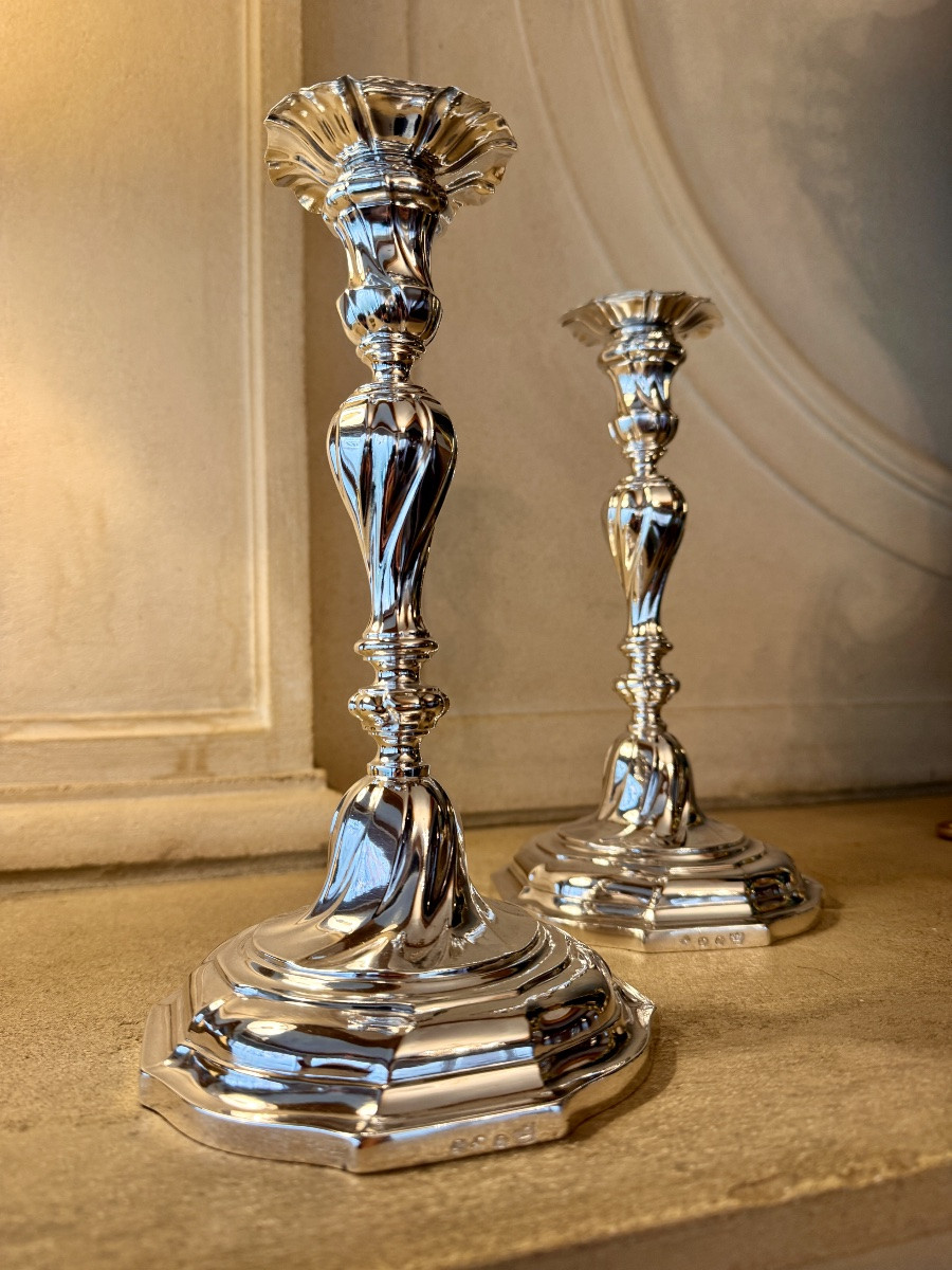 Paire de bougeoirs torses en argent massif, Gand 1791.-photo-2