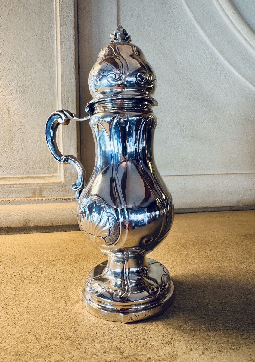 Moutardier en argent massif, poinçons de Ath, vers 1770