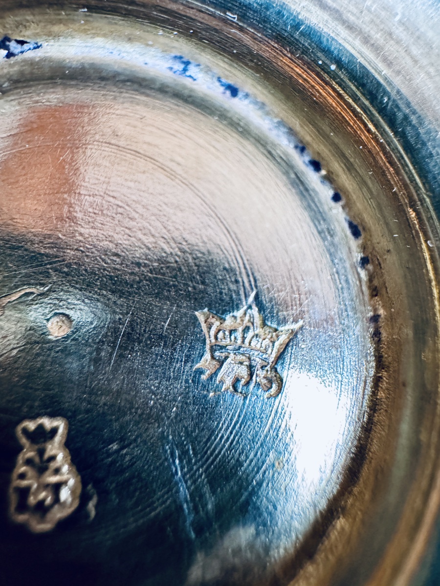 Timbale en argent massif doré ( vermeil) Paris 1708-photo-1