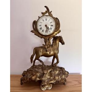 Pendule au cheval en bronze, XVIIIᵉ siècle