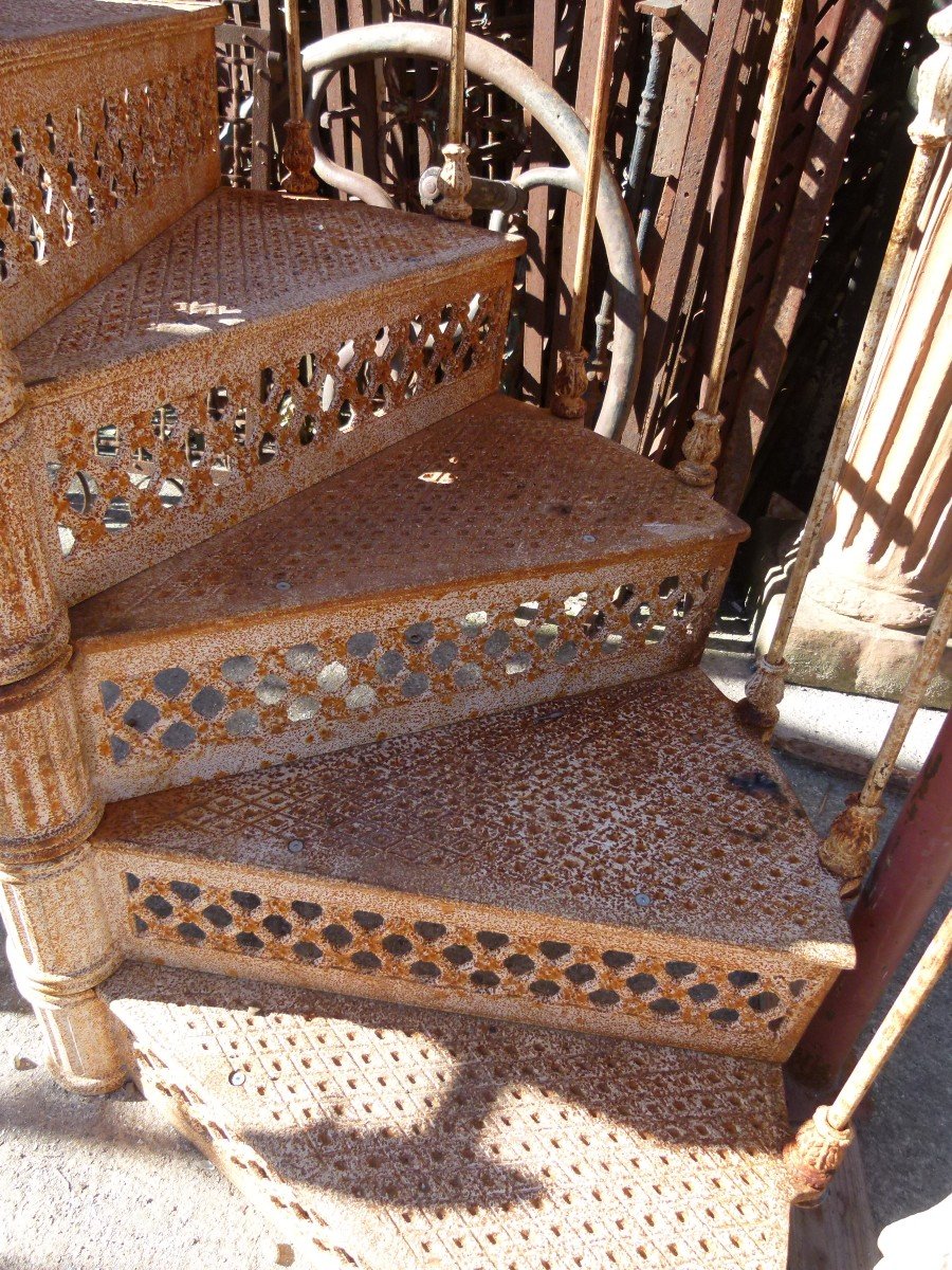 Escalier Colimaçon En Fonte XXème-photo-1