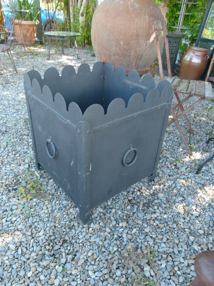 Pair Of Wrought Iron Planters-photo-2
