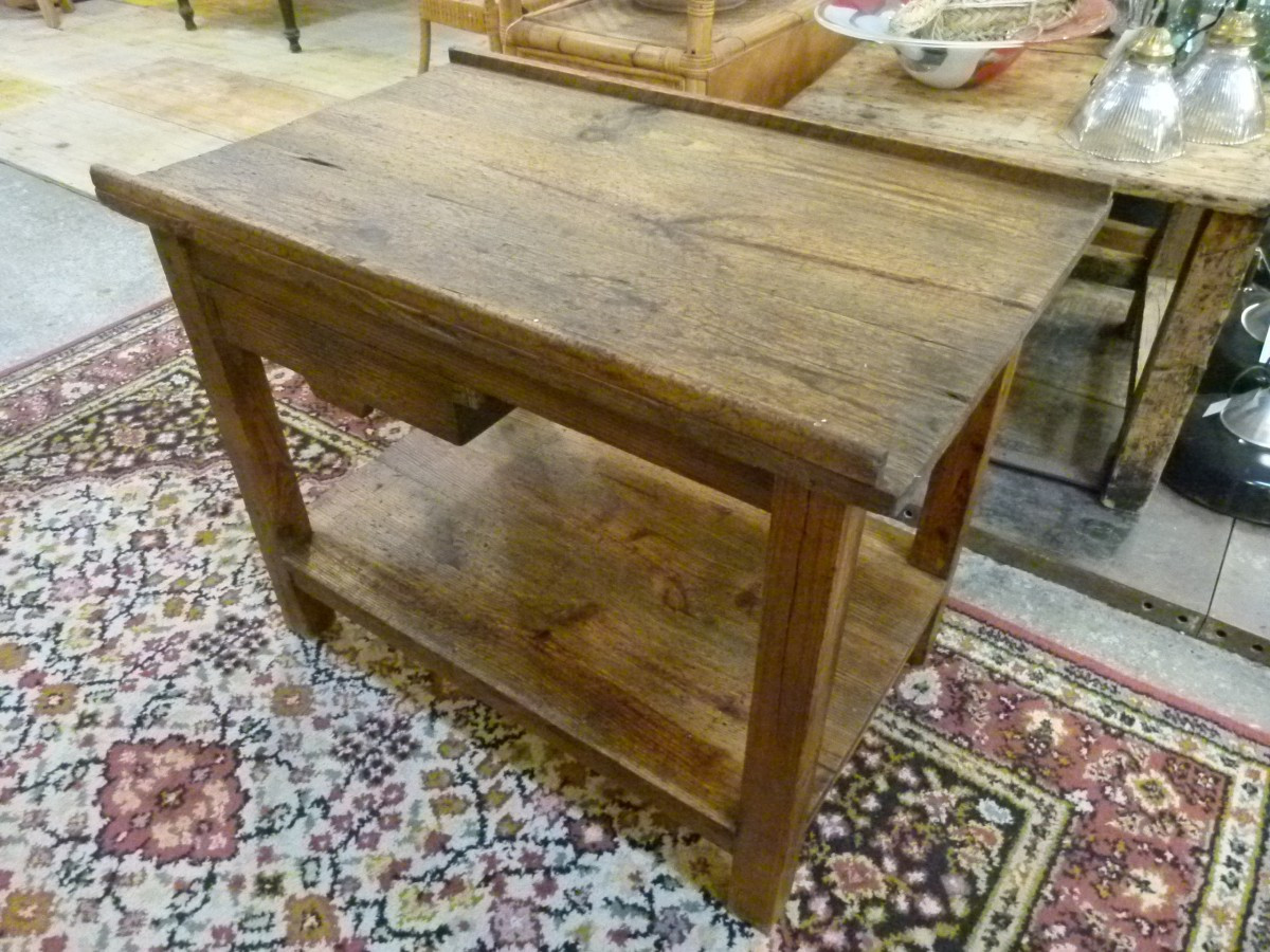 Trade Table-photo-2