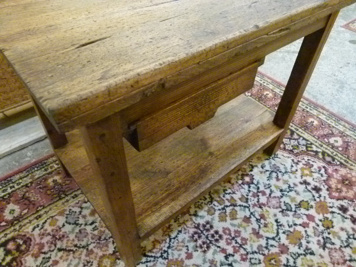 Trade Table-photo-1
