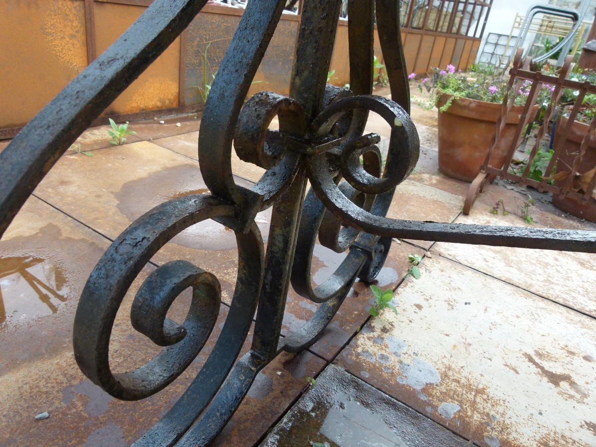 Table en marbre et fer forgé-photo-4