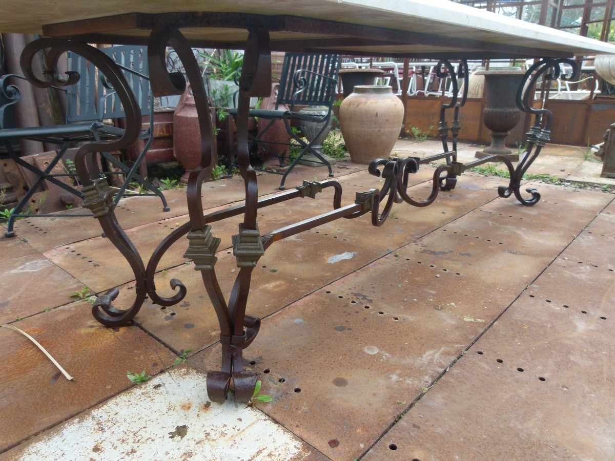 Table en marbre et fer forgé-photo-4
