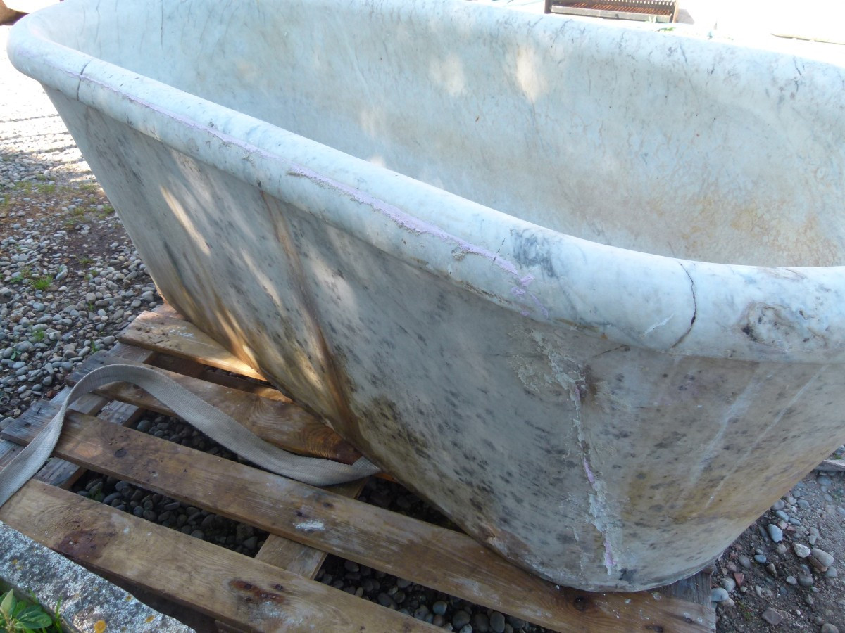 19th Century Marble Bathtub-photo-2