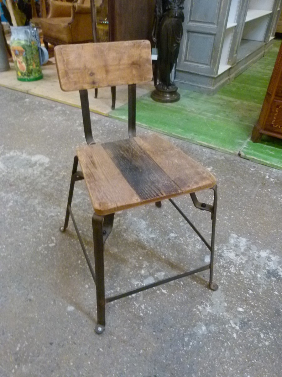 Set Of Industrial Chairs-photo-2
