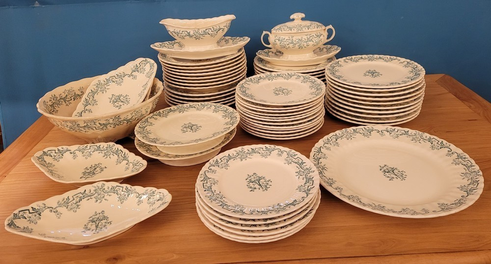 Terre De Fer Table Service, Louis XVI, Longchamp