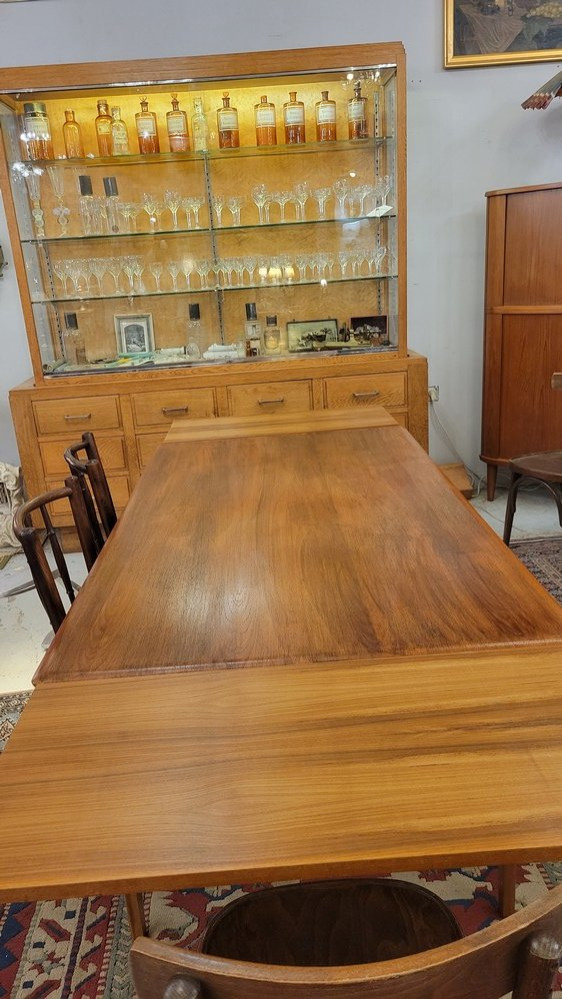 Scandinavian Extensible Table-photo-4