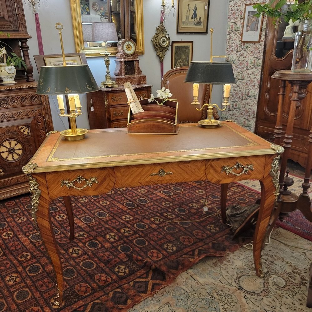 Bureau Louis XV