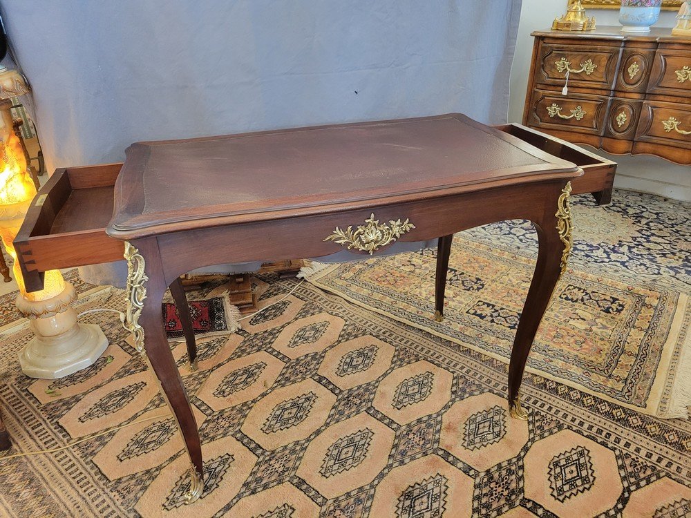 Small Louis XV Desk-photo-4