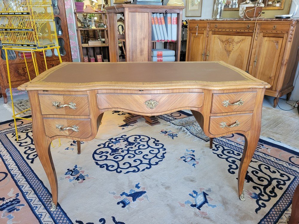 Louis XV Desk-photo-3