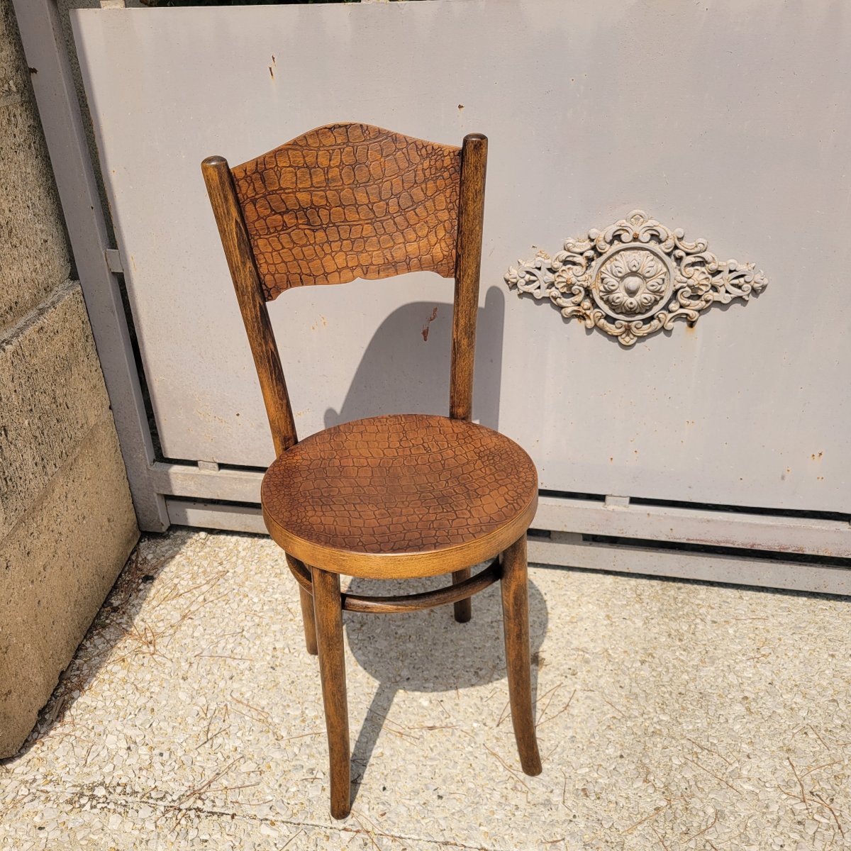4 Chaises Thonet,  Décor Crocodile-photo-1